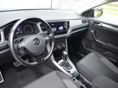 Volkswagen T-Roc thumbnail 9