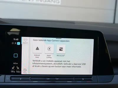 Volkswagen Golf thumbnail 22