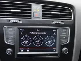 Volkswagen Golf thumbnail 18