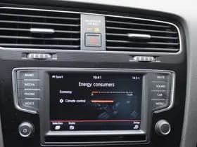 Volkswagen Golf thumbnail 19