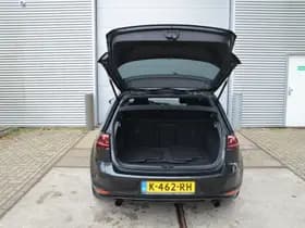 Volkswagen Golf thumbnail 28