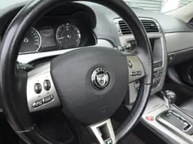 Jaguar XKR thumbnail 16