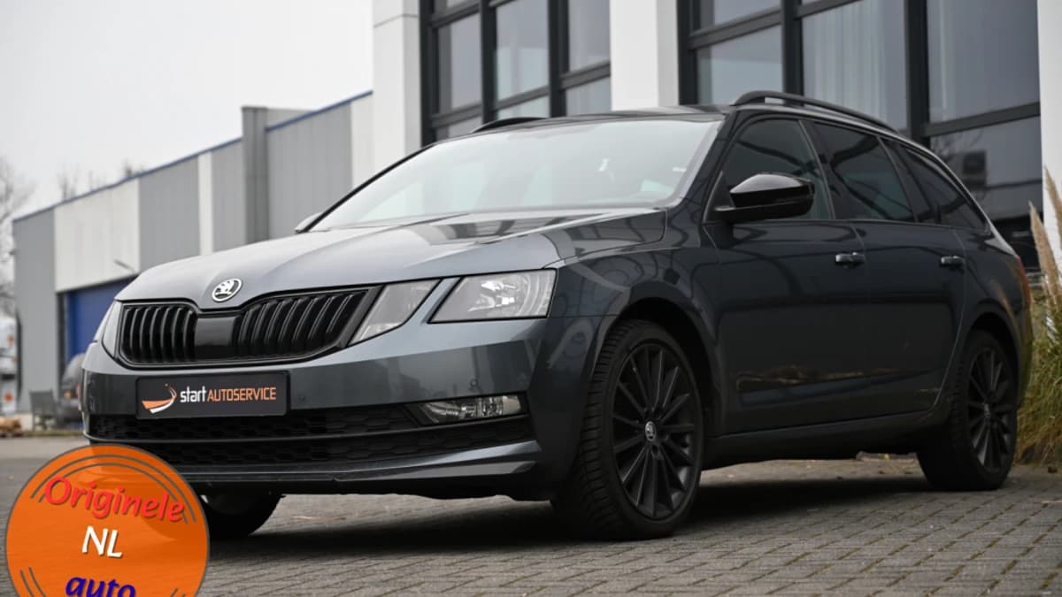 Škoda OCTAVIA — foto 1