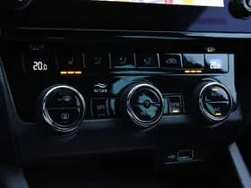 Škoda OCTAVIA thumbnail 15