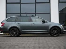 Škoda OCTAVIA thumbnail 6
