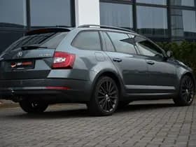 Škoda OCTAVIA thumbnail 8