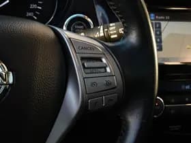 Nissan Qashqai thumbnail 16