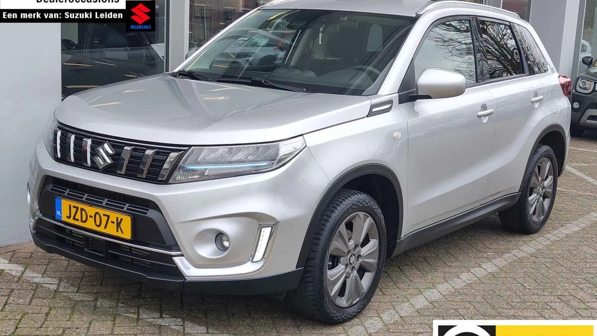 Suzuki Vitara 1.4 BOOSTERJET SELECT SMART HYBRID — foto 1