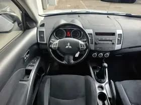 Mitsubishi Outlander 2.4 INTRO EDITION 2WD thumbnail 12