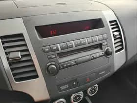 Mitsubishi Outlander 2.4 INTRO EDITION 2WD thumbnail 15