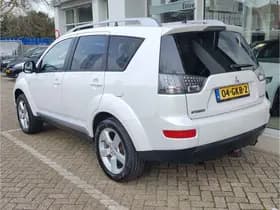 Mitsubishi Outlander 2.4 INTRO EDITION 2WD thumbnail 3