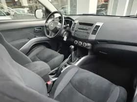 Mitsubishi Outlander 2.4 INTRO EDITION 2WD thumbnail 9