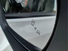 Suzuki Vitara 1.4 BOOSTERJET STYLE SMART HYBRID AUT. thumbnail 40