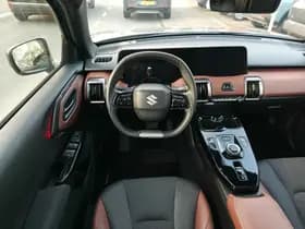 Suzuki E Vitara STYLE 61 kWh thumbnail 11