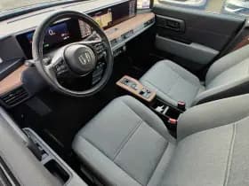 Honda E ADVANCE 17" thumbnail 14