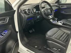 MG EHS 1.5 TGDI PHEV LUXURY thumbnail 8