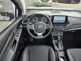 Suzuki S-Cross thumbnail 13