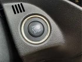 Suzuki S-Cross thumbnail 23