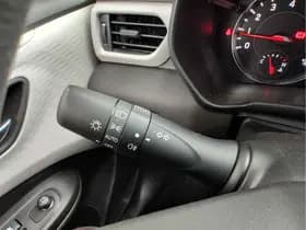 Suzuki Swift 1.2 SELECT SMART HYBRID thumbnail 26