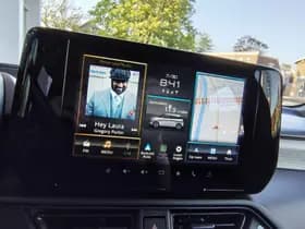 Suzuki Swift 1.2 COMFORT SMART HYBRID thumbnail 13