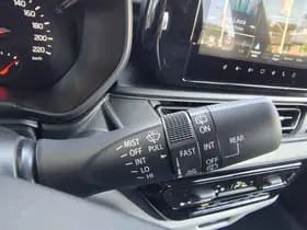 Suzuki Swift 1.2 COMFORT SMART HYBRID thumbnail 19