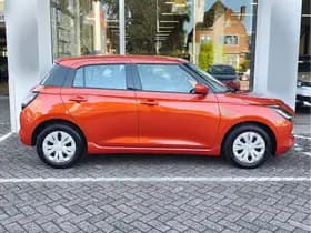 Suzuki Swift 1.2 COMFORT SMART HYBRID thumbnail 6