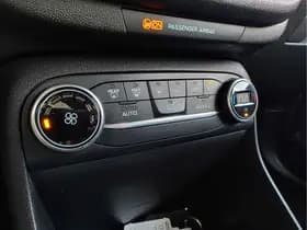 Ford Fiesta thumbnail 16