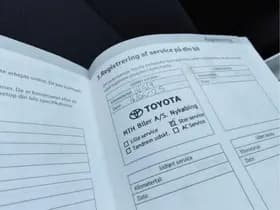 Toyota Corolla thumbnail 29