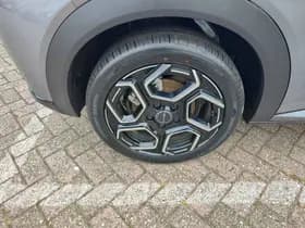 BYD Dolphin thumbnail 34