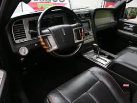 Lincoln Navigator thumbnail 20