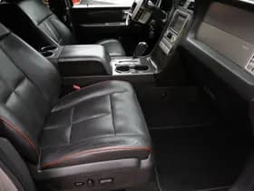 Lincoln Navigator thumbnail 25