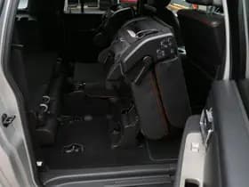 Lincoln Navigator thumbnail 32