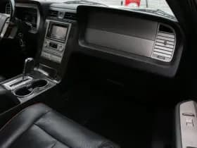 Lincoln NAVIGATOR Lang V8 7/ 8 pers. King of the road! thumbnail 24