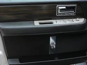 Lincoln NAVIGATOR Lang V8 7/ 8 pers. King of the road! thumbnail 38