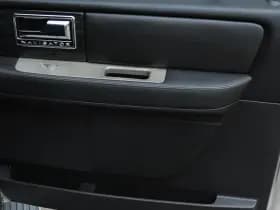 Lincoln NAVIGATOR Lang V8 7/ 8 pers. King of the road! thumbnail 41