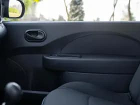 Renault Twingo 1.2 16V Parisienne 61.100 km +NAP NL- auto thumbnail 19