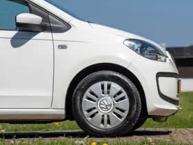 Volkswagen Up! thumbnail 7