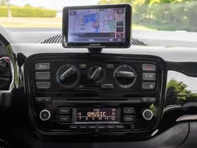 Volkswagen Up! 1.0 move up! BlueMotion NL- auto 39.700 km + NAP thumbnail 15