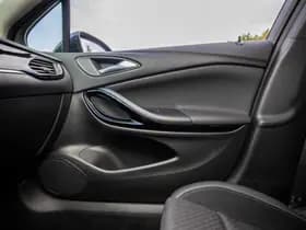 Opel Astra thumbnail 19