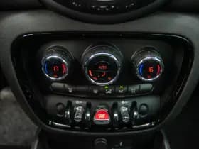 Mini Mini Clubman 1.5 One Business Edition 84.600 km +NAP NL thumbnail 19