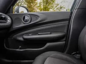 Mini Mini Clubman 1.5 One Business Edition 84.600 km +NAP NL thumbnail 22