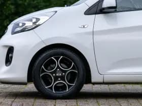 Kia Picanto 1.0 CVVT DynamicLine 1e Eig. 88.500 km +NAP NL- auto thumbnail 10