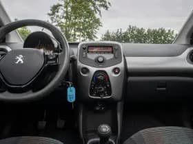 Peugeot 108 1.0 e- VTi TOP Open Dak 1e Eig. 54.700 km +NAP NL- auto thumbnail 19