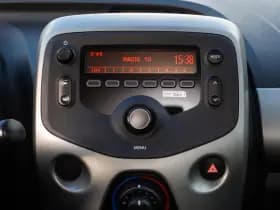 Peugeot 108 1.0 e- VTi Active 69.700 km +NAP NL- auto thumbnail 16