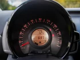 Peugeot 108 1.0 e- VTi Active 69.700 km +NAP NL- auto thumbnail 17