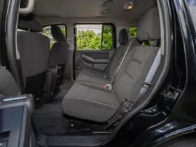 Ford Explorer thumbnail 18