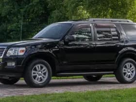 Ford Explorer 4.0 V6 XLT 4x4 SUV 7- pers. 1e Eigenaar thumbnail 3