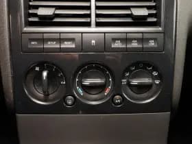 Ford Explorer 4.0 V6 XLT 4x4 SUV 7- pers. 1e Eigenaar thumbnail 23