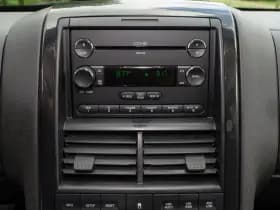 Ford Explorer 4.0 V6 XLT 4x4 SUV 7- pers. 1e Eigenaar thumbnail 24