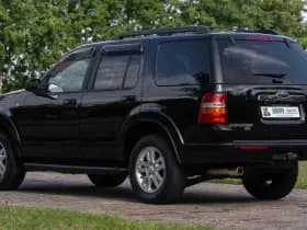 Ford Explorer 4.0 V6 XLT 4x4 SUV 7- pers. 1e Eigenaar thumbnail 5